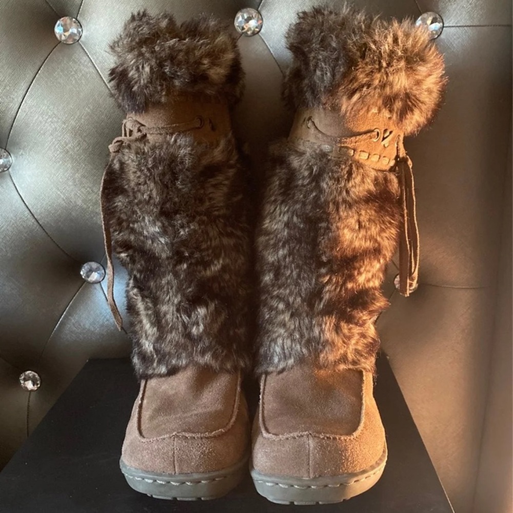 Snow Boots